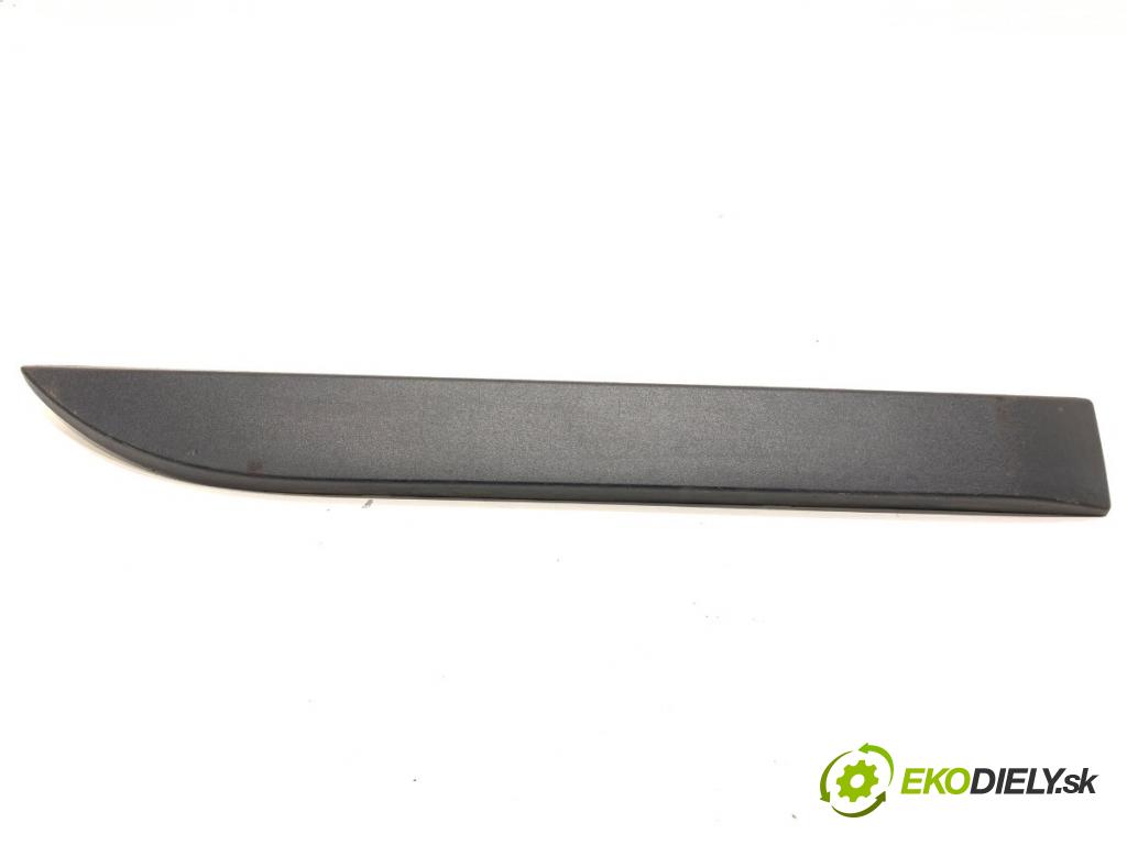 PEUGEOT 2008 I SUV 2016 96 kW 1.2 THP 130 / PureTech 130 1199 Lišta Dvere pravy zad 9678406877