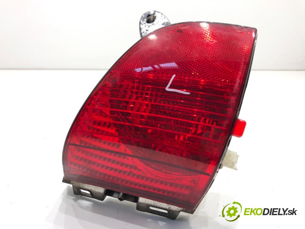 PEUGEOT 2008 I SUV 2016 96 kW 1.2 THP 130 / PureTech 130 1199 Svetlo nárazníka ľavy zad 