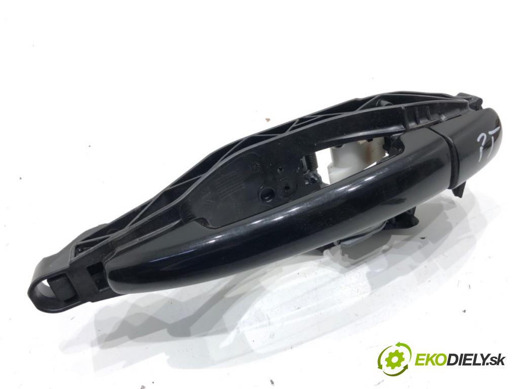 PEUGEOT 2008 I SUV 2016 96 kW 1.2 THP 130 / PureTech 130 1199 klika vnejší pravý zadní část 9672961080