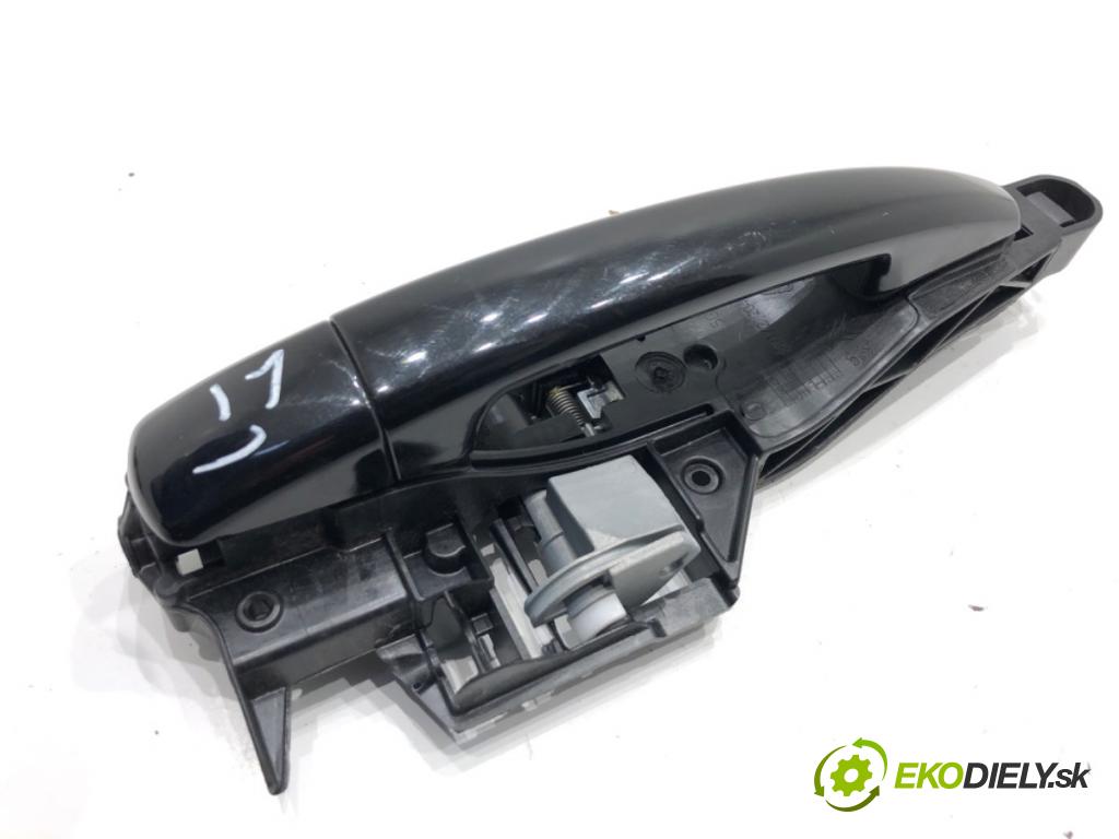 PEUGEOT 2008 I SUV 2016 96 kW 1.2 THP 130 / PureTech 130 1199 Kľučka vonkajšia ľavy zad 9672961180