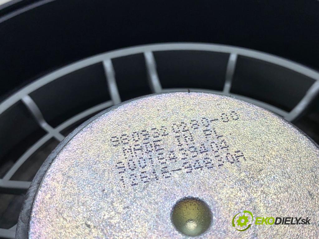 PEUGEOT 2008 I SUV 2016 96 kW 1.2 THP 130 / PureTech 130 1199 reproduktory 9809320280