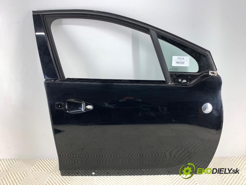PEUGEOT 2008 I SUV 2016 96 kW 1.2 THP 130 / PureTech 130 1199 Dvere pravy predný KTV