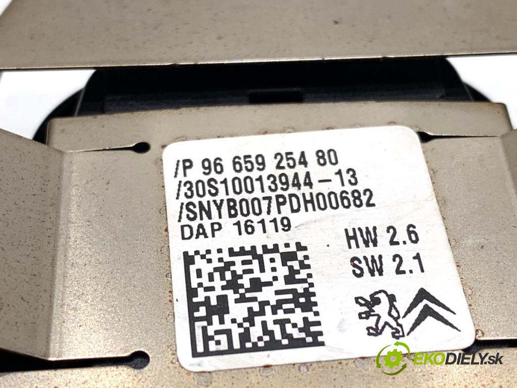 PEUGEOT 2008 I SUV 2016 96 kW 1.2 THP 130 / PureTech 130 1199 snímač deště 9665925480 (Snímač deště)