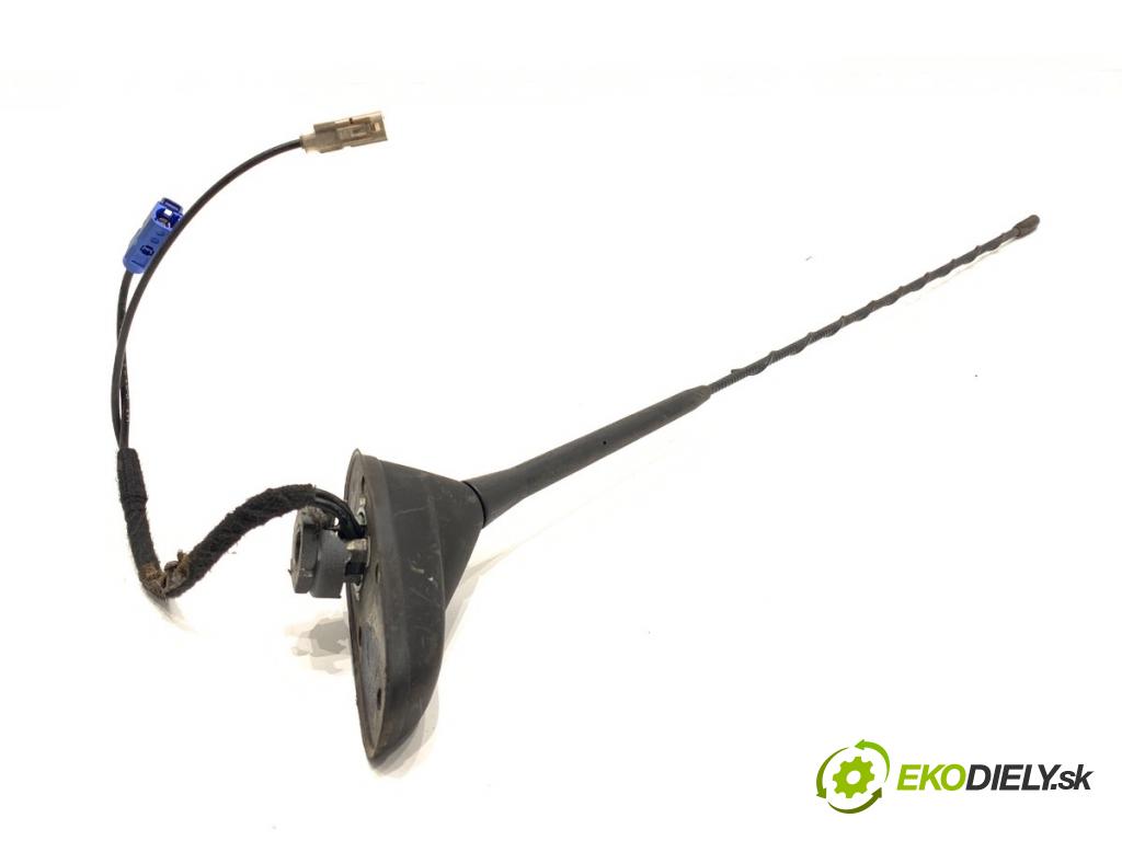 PEUGEOT 2008 I SUV 2016 96 kW 1.2 THP 130 / PureTech 130 1199 ANTENA 9801610880