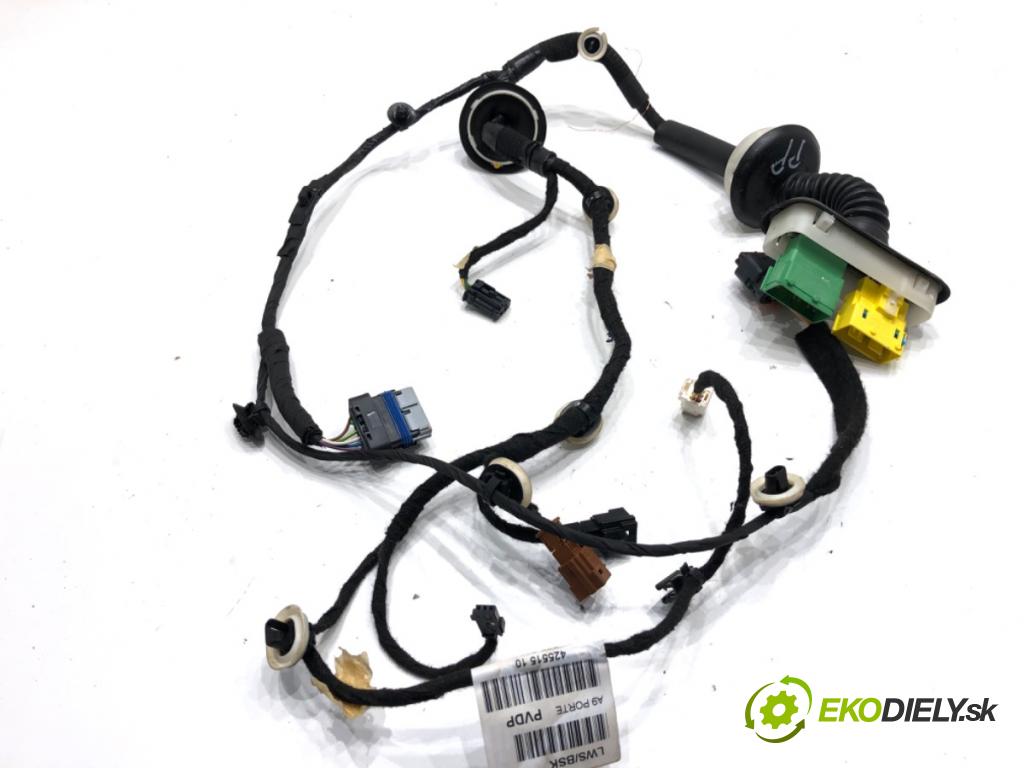 PEUGEOT 2008 I SUV 2016 96 kW 1.2 THP 130 / PureTech 130 1199 Káblovačka Dvere predný pravy 9805742580