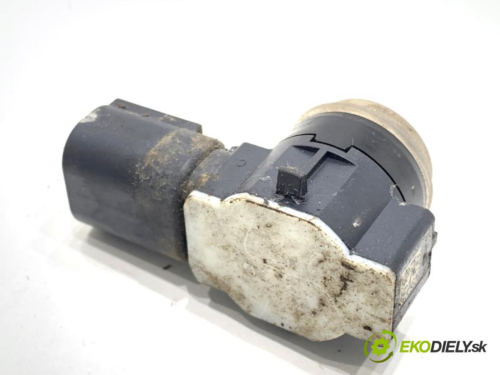 PEUGEOT 2008 I SUV 2016 96 kW 1.2 THP 130 / PureTech 130 1199 Snímač PDC 9675202477XT