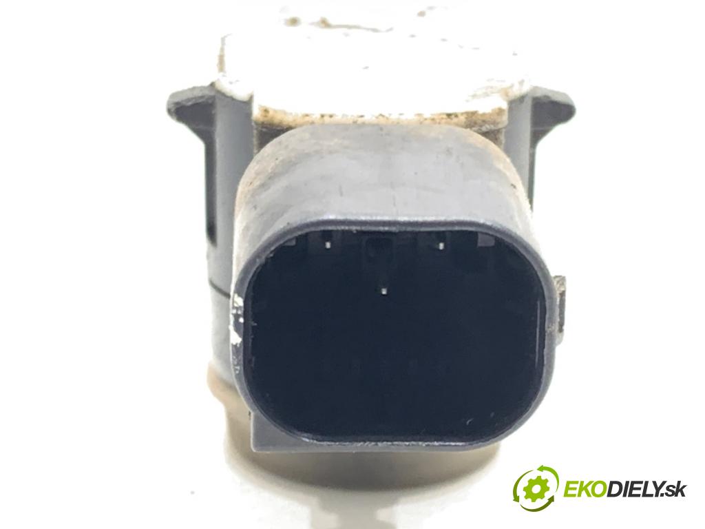 PEUGEOT 2008 I SUV 2016 96 kW 1.2 THP 130 / PureTech 130 1199 Snímač PDC 9675202477XT