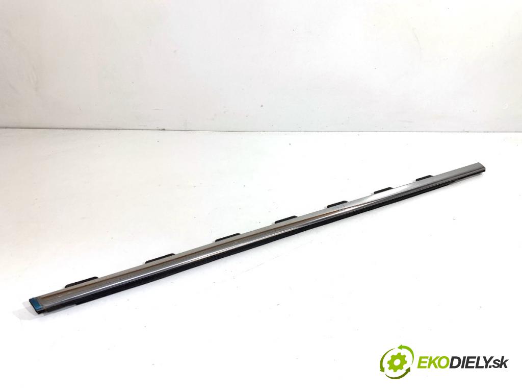 PEUGEOT 2008 I SUV 2016 96 kW 1.2 THP 130 / PureTech 130 1199 Lišta Sbírání: predný pravy 