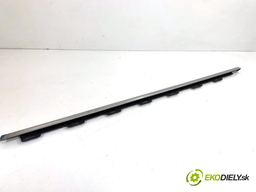 PEUGEOT 2008 I SUV 2016 96 kW 1.2 THP 130 / PureTech 130 1199 Lišta Sbírání: predný ľavy