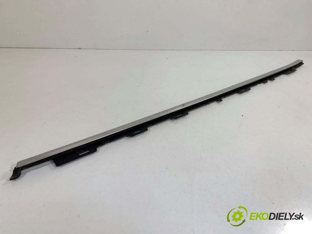 PEUGEOT 2008 I SUV 2016 96 kW 1.2 THP 130 / PureTech 130 1199 Lišta Sbírání: zad ľavy