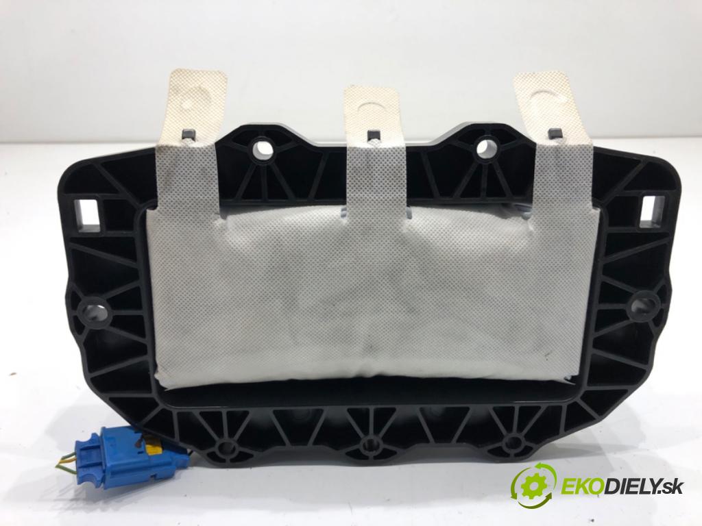PEUGEOT 2008 I SUV 2016 96 kW 1.2 THP 130 / PureTech 130 1199 AirBag spolujezdce 9672848580 (Airbag)