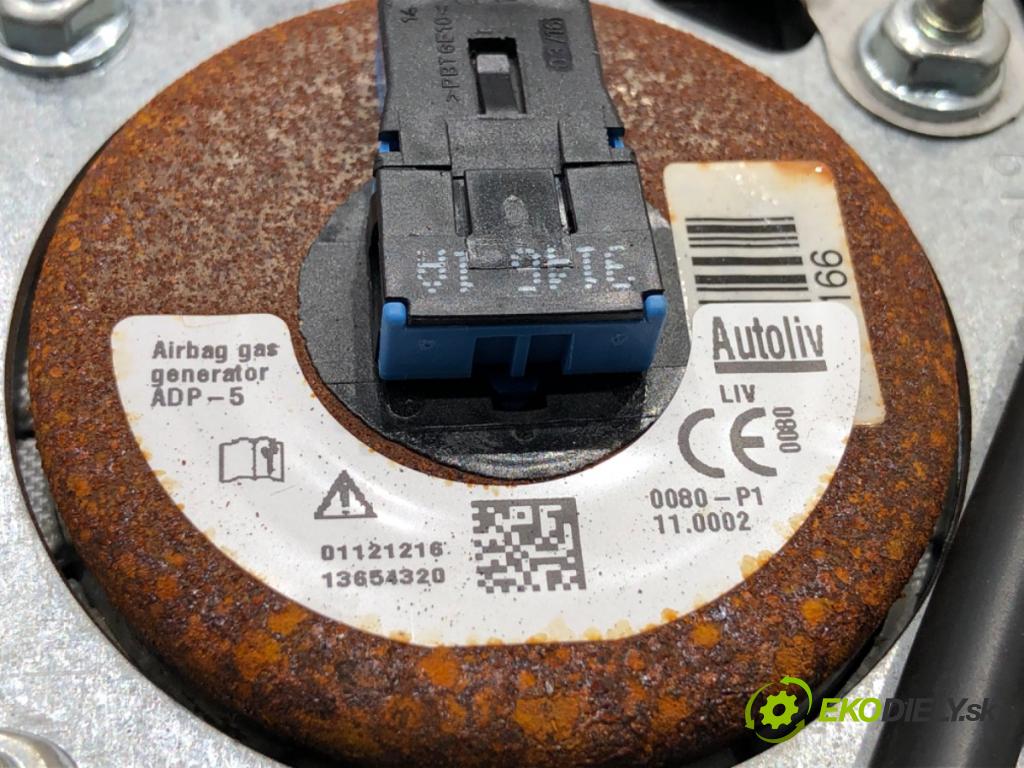 PEUGEOT 2008 I SUV 2016 96 kW 1.2 THP 130 / PureTech 130 1199 AirBag spolujezdce 9672848580 (Airbag)