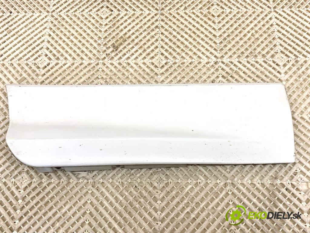 FORD KUGA II SUV 2014 120 kW 2.0 TDCi 4x4 1997 lišta dveře pravý zadní část 