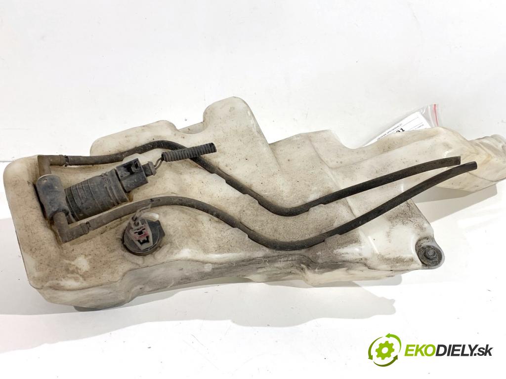 JEEP CHEROKEE KL SUV 2014 125 kW 2.0 CRD 4x4 1956 Nádržka ostrekovačov