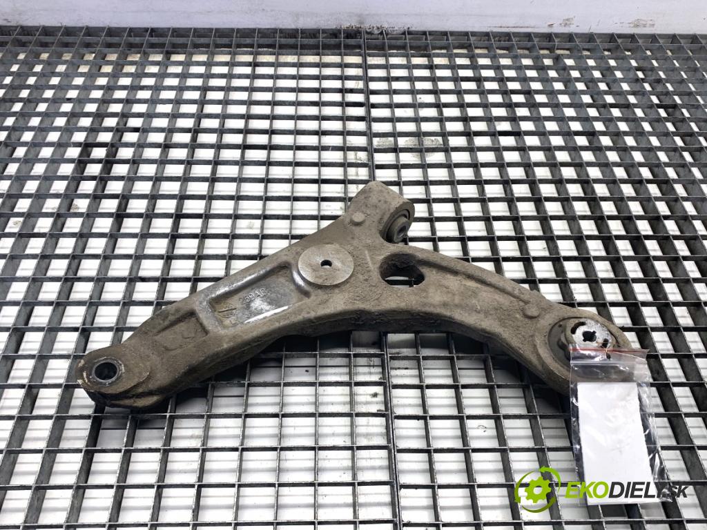 JEEP CHEROKEE KL SUV 2014 125 kW 2.0 CRD 4x4 1956 Rameno ľavy predný 