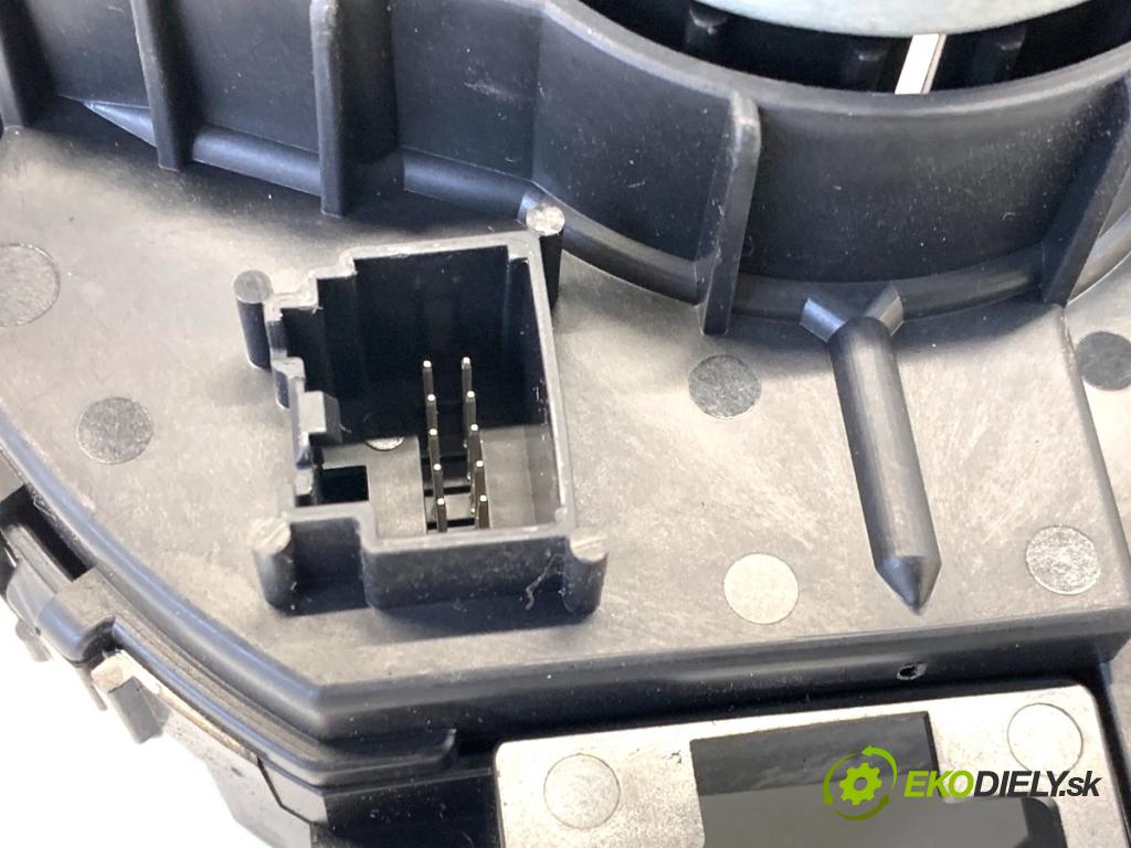 JEEP CHEROKEE KL SUV 2014 125 kW 2.0 CRD 4x4 1956 Prepínač kombinovaný P68189101AE (Prepínacie páčky pod volantom)