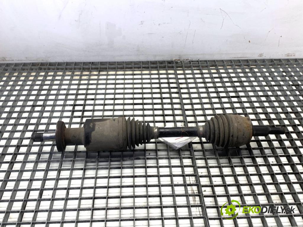 JEEP CHEROKEE KL SUV 2014 125 kW 2.0 CRD 4x4 1956 poloos levý zadní část P52123658AC