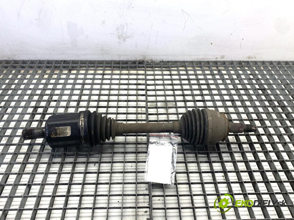 JEEP CHEROKEE KL SUV 2014 125 kW 2.0 CRD 4x4 1956 poloos pravý přední část P52123760AB