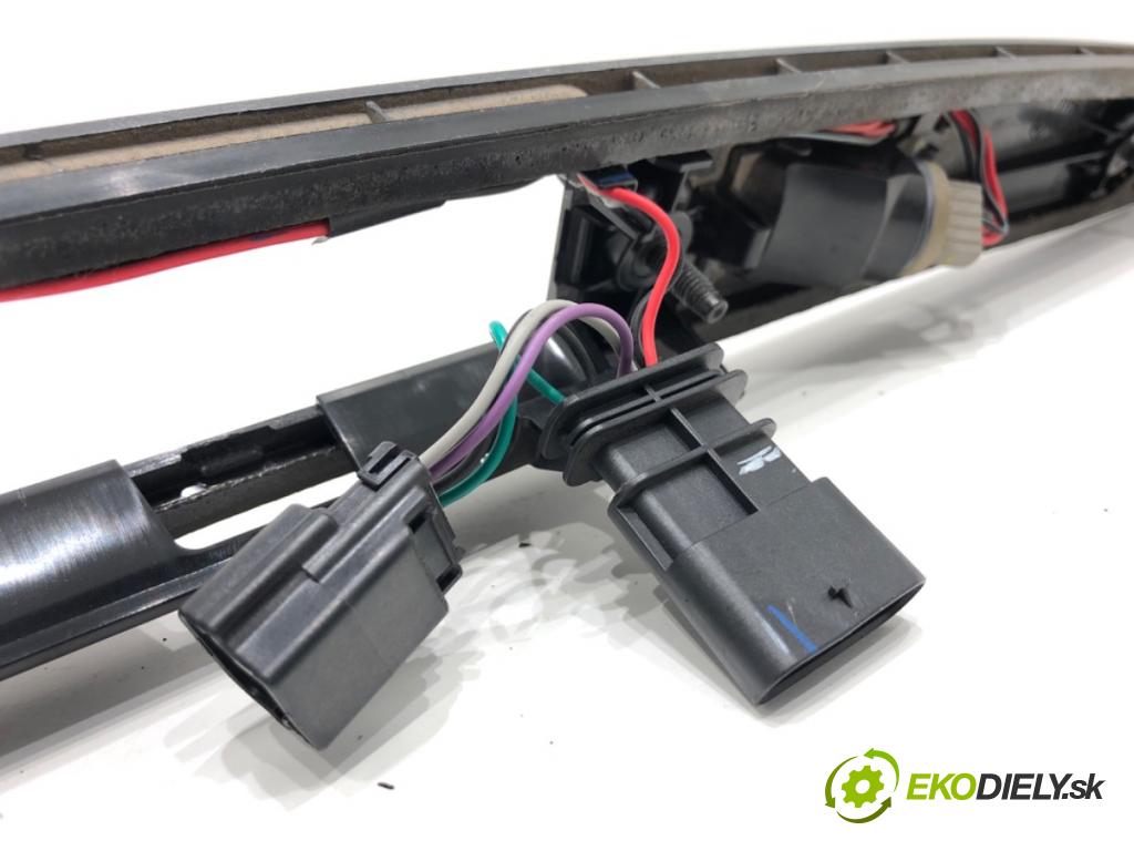 JEEP CHEROKEE KL SUV 2014 125 kW 2.0 CRD 4x4 1956 Lišta dverí zad