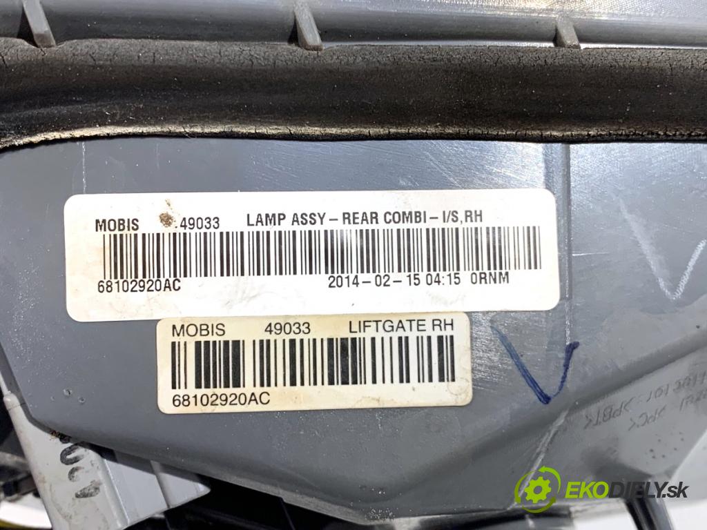 JEEP CHEROKEE KL SUV 2014 125 kW 2.0 CRD 4x4 1956 světlo zadní část pravá vnitřní 68102920AC (Klika dveří ostatní)