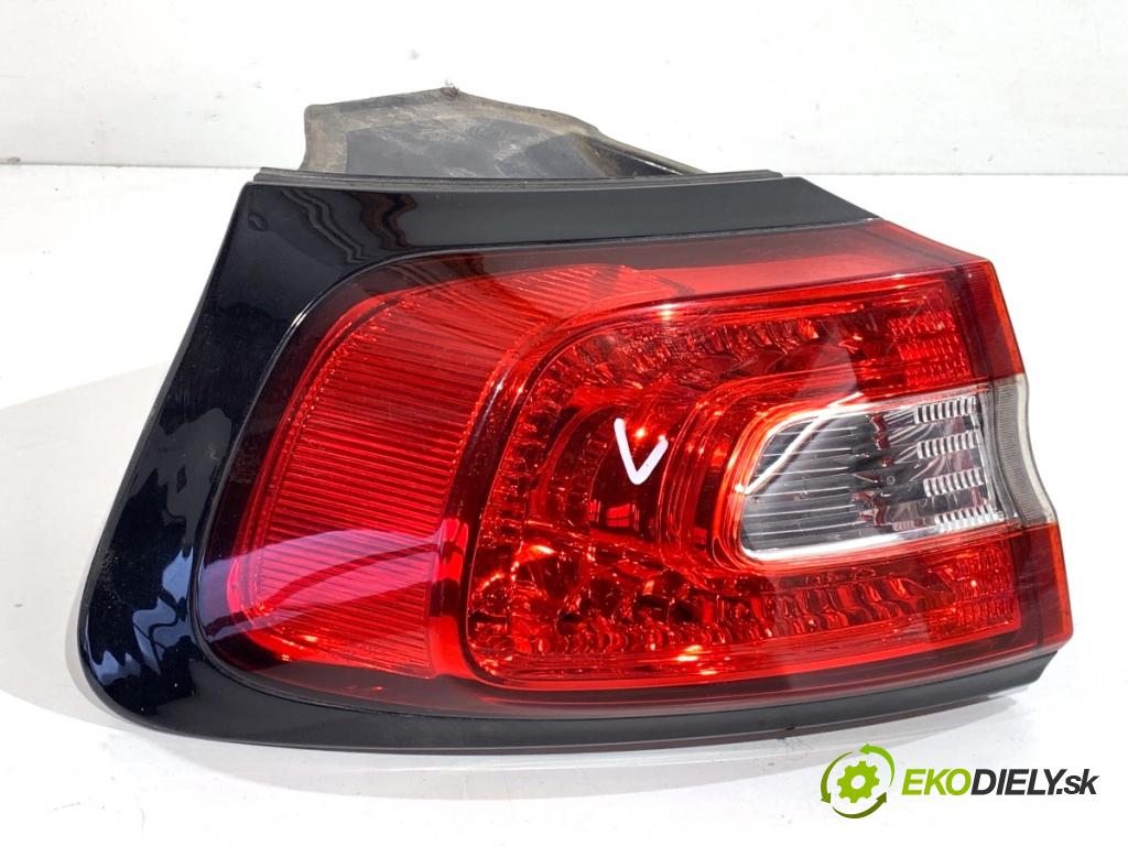 JEEP CHEROKEE KL SUV 2014 125 kW 2.0 CRD 4x4 1956 světlo levý zadní část 68102909AE