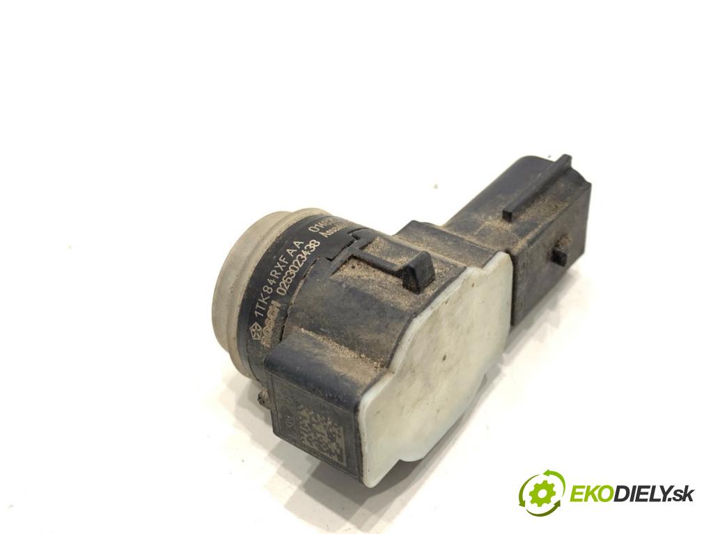 JEEP CHEROKEE KL SUV 2014 125 kW 2.0 CRD 4x4 1956 Snímač PDC 1TK84RXFAA 0263023438