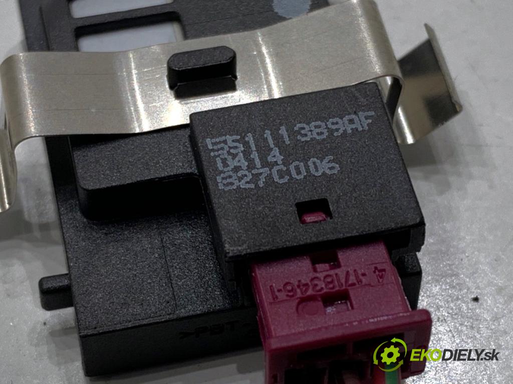 JEEP CHEROKEE KL SUV 2014 125 kW 2.0 CRD 4x4 1956 Snímač dažďa 55111389AF (Snímač dažďa)