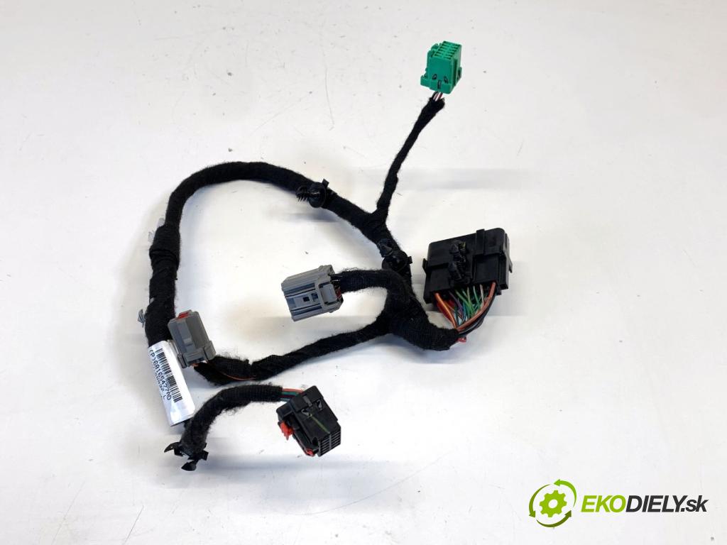 JEEP CHEROKEE KL SUV 2014 125 kW 2.0 CRD 4x4 1956 Káblovačka dosky prístrojovky interiéru 68165477AD