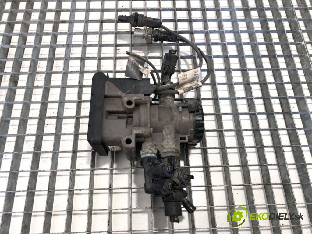 RENAULT TRUCKS T Platforma / podwozie 2020 338 kW T460 338 kW [460 KM] olej napędowy 2013 - 2022 10837 Ventil EBS 22225564