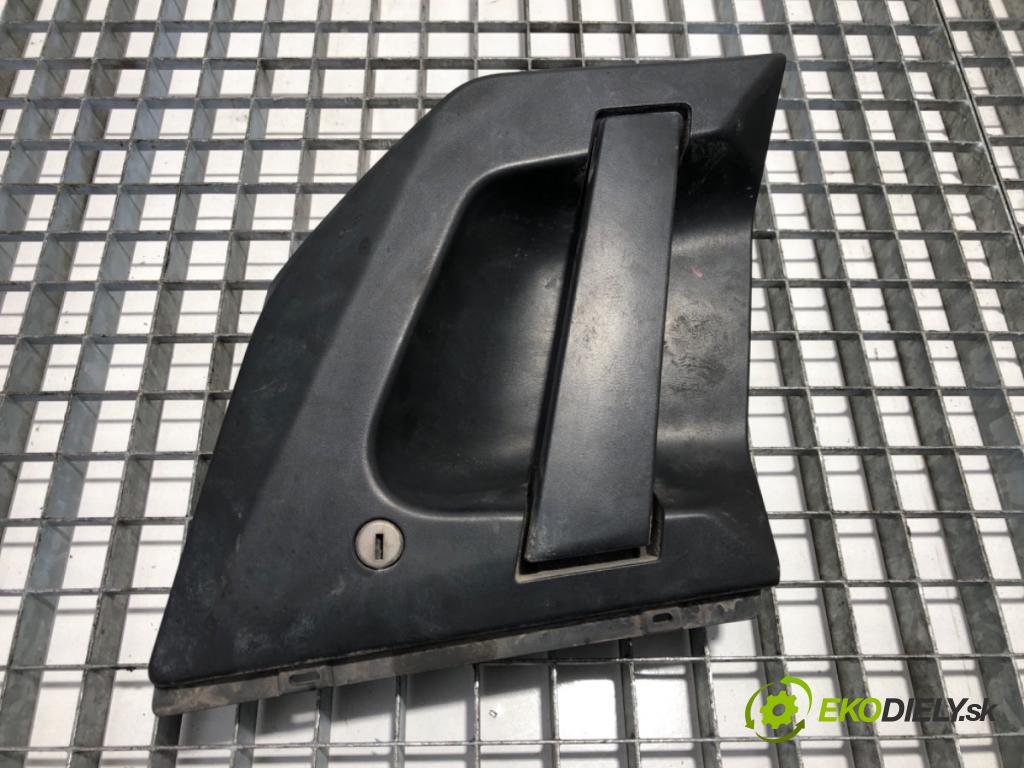 RENAULT TRUCKS T Platforma / podwozie 2020 338 kW T460 338 kW [460 KM] olej napędowy 2013 - 2022 10837 Kľučka vonkajšia ľavy predný 82275772