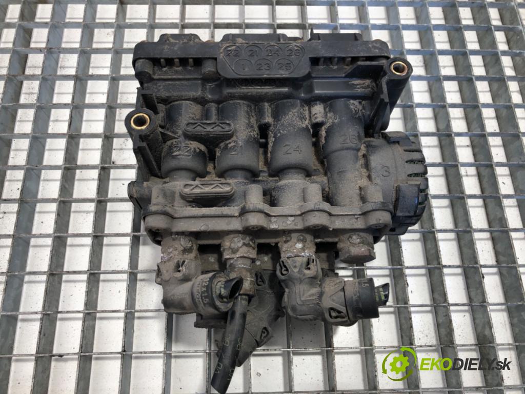 RENAULT TRUCKS T Platforma / podwozie 2020 338 kW T460 338 kW [460 KM] olej napędowy 2013 - 2022 10837 Ventil 21337415 (Ventil)