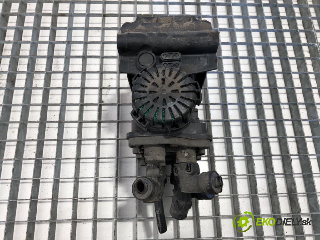 RENAULT TRUCKS T Platforma / podwozie 2020 338 kW T460 338 kW [460 KM] olej napędowy 2013 - 2022 10837 Ventil 21337415 (Ventil)