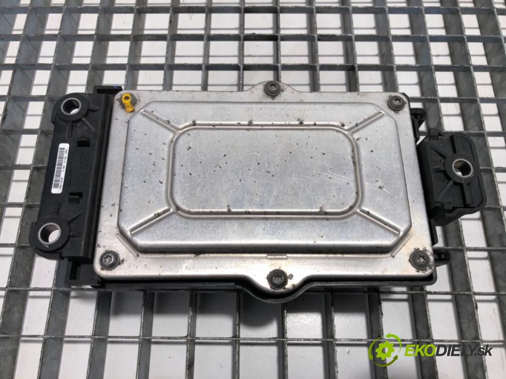 RENAULT TRUCKS T Platforma / podwozie 2020 338 kW T460 338 kW [460 KM] olej napędowy 2013 - 2022 10837 Modul Riadiaca jednotka EBS 21706129