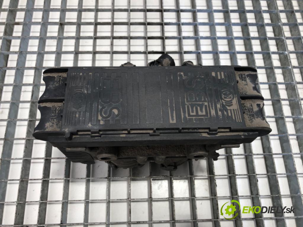 RENAULT TRUCKS T Platforma / podwozie 2020 338 kW T460 338 kW [460 KM] olej napędowy 2013 - 2022 10837 Ventil EBS 22225566