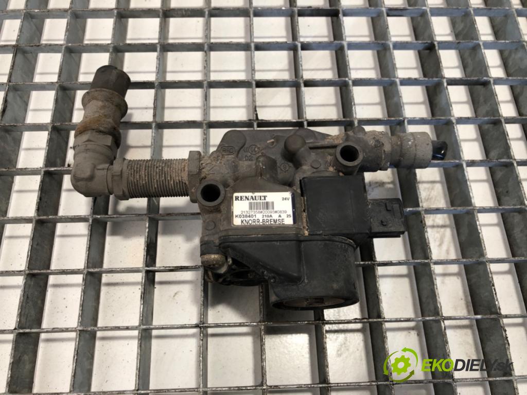 RENAULT TRUCKS T Platforma / podwozie 2020 338 kW T460 338 kW [460 KM] olej napędowy 2013 - 2022 10837 Ventil EBS 21327358