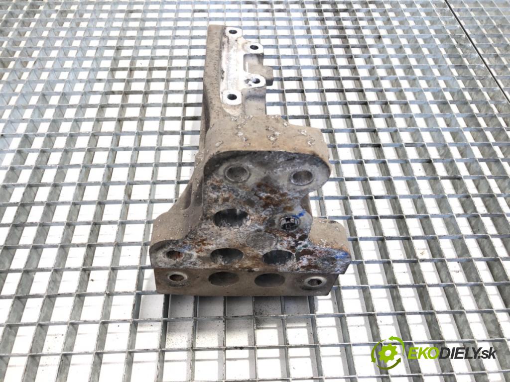 RENAULT TRUCKS T Platforma / podwozie 2020 338 kW T460 338 kW [460 KM] olej napędowy 2013 - 2022 10837 držiak Uchytenie KATALIZATORA 21639760