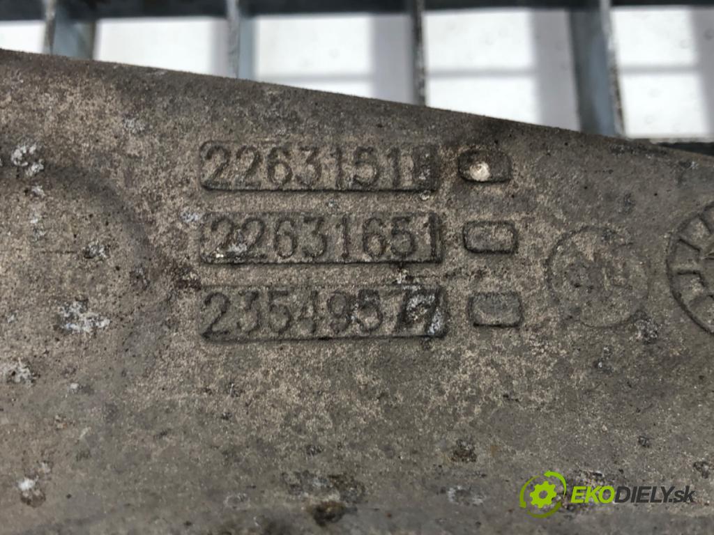 RENAULT TRUCKS T Platforma / podwozie 2020 338 kW T460 338 kW [460 KM] olej napędowy 2013 - 2022 10837 držiak Uchytenie KATALIZATORA 22631518