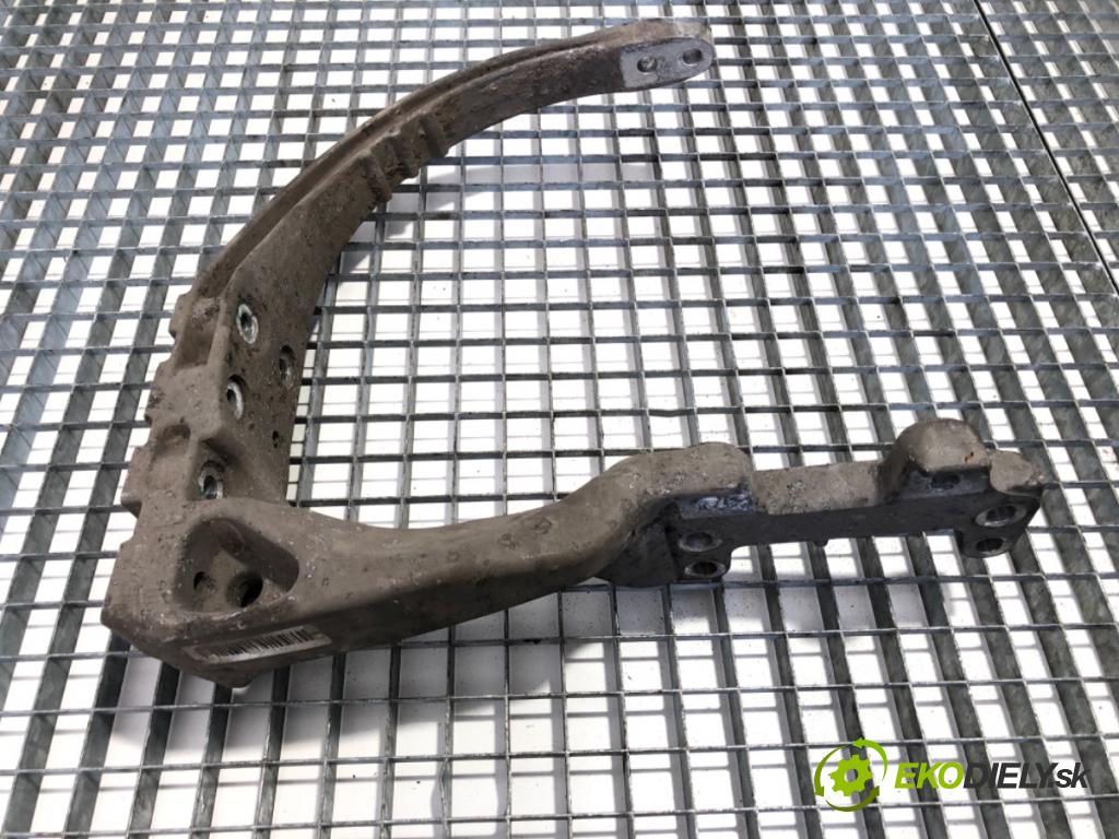 RENAULT TRUCKS T Platforma / podwozie 2020 338 kW T460 338 kW [460 KM] olej napędowy 2013 - 2022 10837 držiak Uchytenie KATALIZATORA 22631518