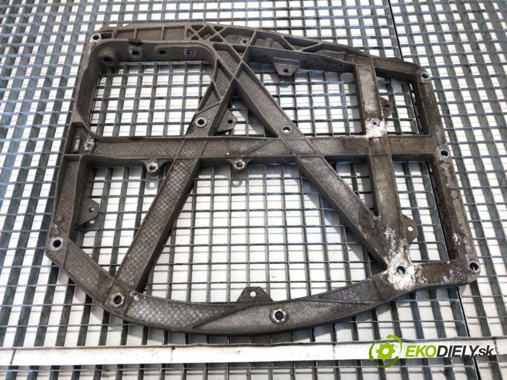 RENAULT TRUCKS T Platforma / podwozie 2020 338 kW T460 338 kW [460 KM] olej napędowy 2013 - 2022 10837 držiak Uchytenie NÁDRŽ: SCR: 22080281