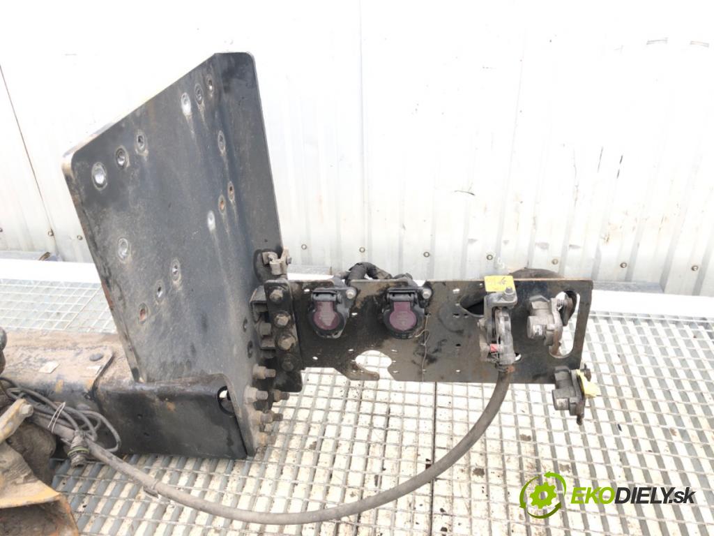 RENAULT TRUCKS T Platforma / podwozie 2020 338 kW T460 338 kW [460 KM] olej napędowy 2013 - 2022 10837 žehlicka, AUTOMATICKÝ: DB75V-2