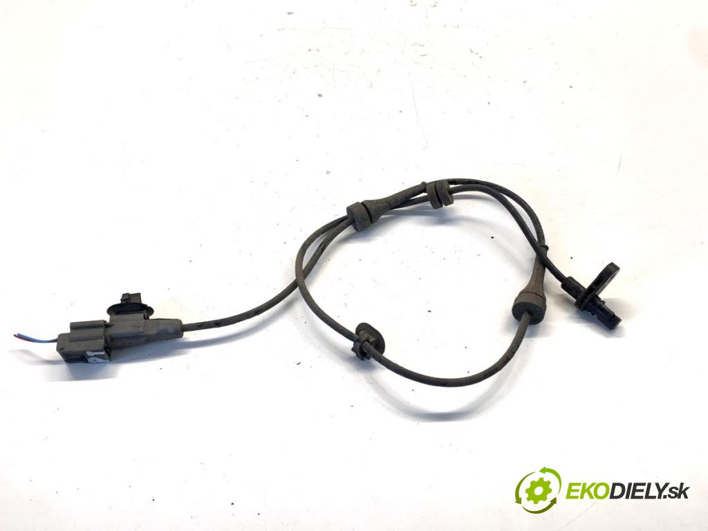 NISSAN MICRA K14 liftback 2020 74 kW 1.0 IG-T 100 999 Snímač ABS pravy zad 