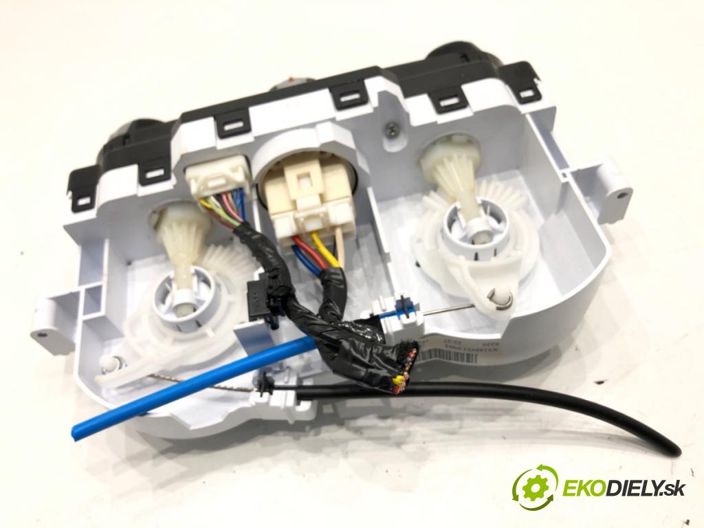 NISSAN MICRA K14 liftback 2020 74 kW 1.0 IG-T 100 999 Panel ovládania kúrenia  (Prepínacie páčky pod volantom)