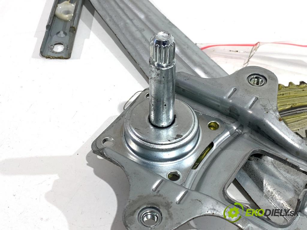 NISSAN MICRA K14 liftback 2020 74 kW 1.0 IG-T 100 999 Mechanizmus okna pravy zad