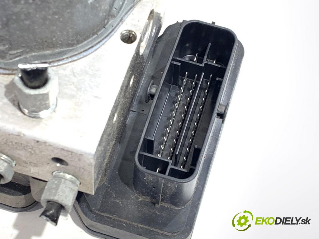 NISSAN MICRA K14 liftback 2020 74 kW 1.0 IG-T 100 999 Pumpa ABS 476605FP0A (Pumpa ABS)