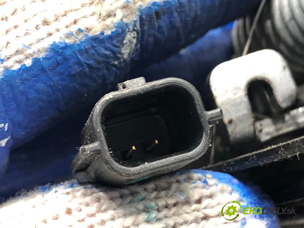 NISSAN MICRA K14 liftback 2020 74 kW 1.0 IG-T 100 999 zámok kapoty predný