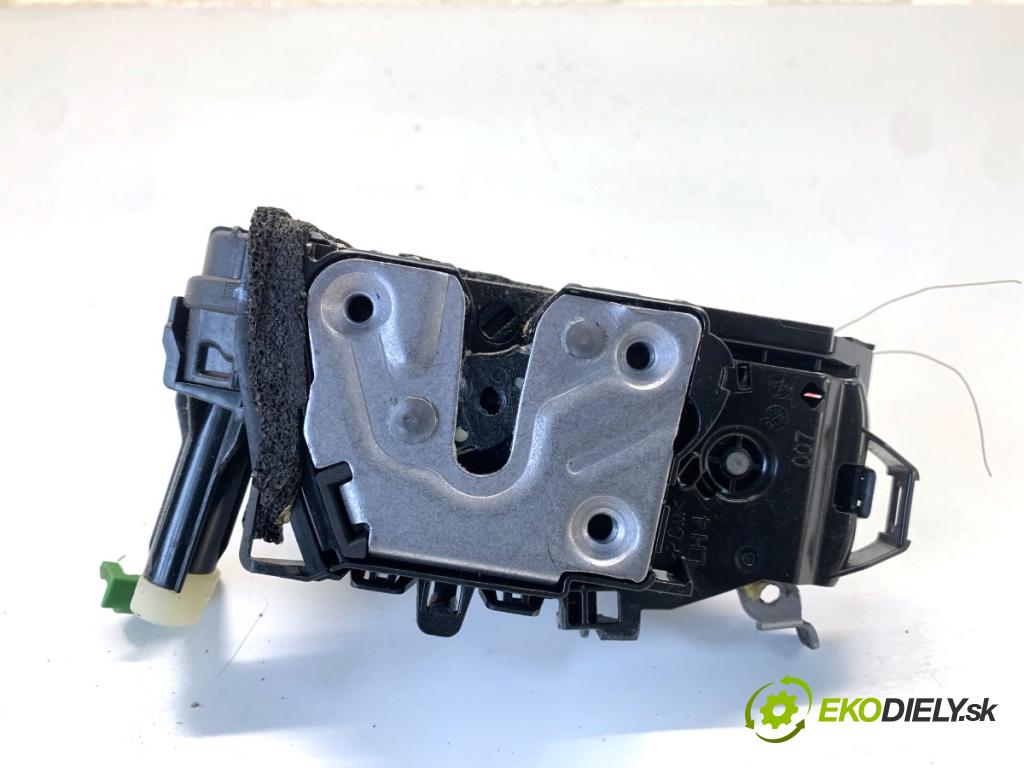 NISSAN MICRA K14 liftback 2020 74 kW 1.0 IG-T 100 999 zámok Dvere ľavy predný 805015FA1A