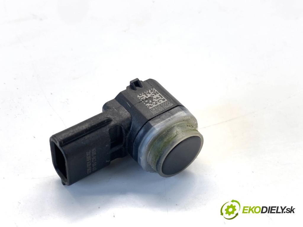 NISSAN MICRA K14 liftback 2020 74 kW 1.0 IG-T 100 999 Snímač PDC 284383WS0A