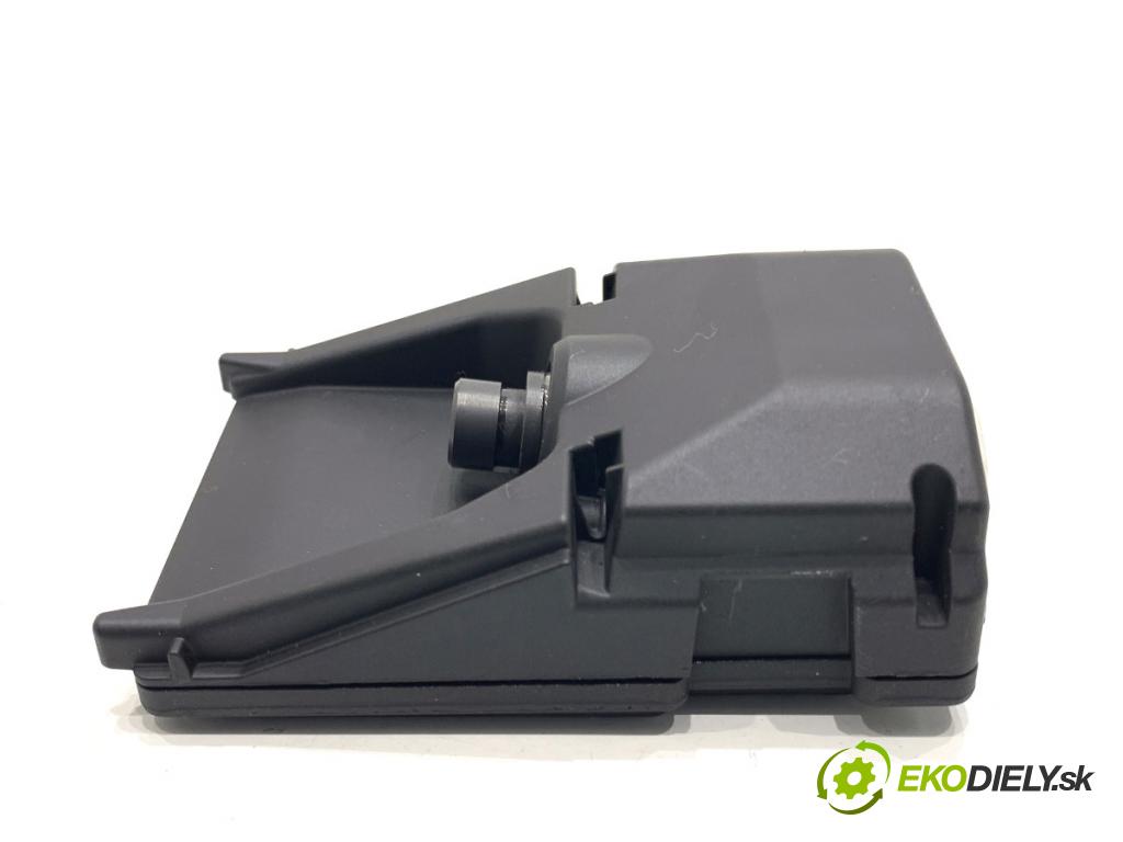 NISSAN MICRA K14 liftback 2020 74 kW 1.0 IG-T 100 999 KAMERA predný 284G3-5FA1A