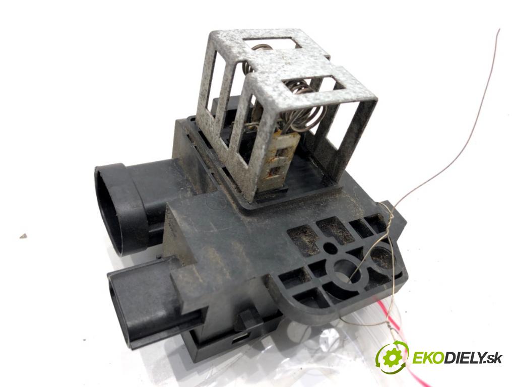 NISSAN MICRA K14 liftback 2020 74 kW 1.0 IG-T 100 999 Modul ventilátora 255507773R