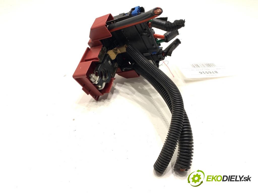 NISSAN MICRA K14 liftback 2020 74 kW 1.0 IG-T 100 999 svorka plus